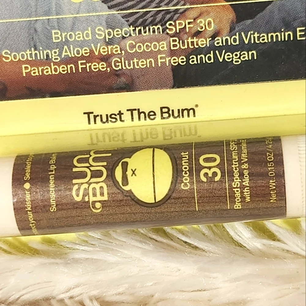 SUN BUM COCONUT Sunscreen Lip Balm
